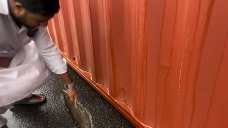Tata Sierra Par Gira Container, Owner Safe, Minor Damage